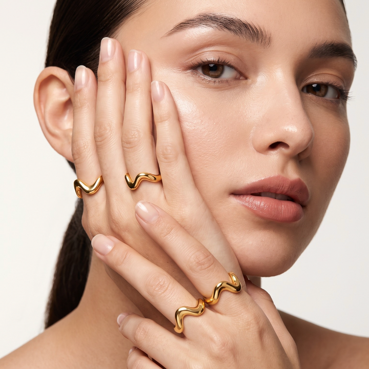 The Lueur Ring